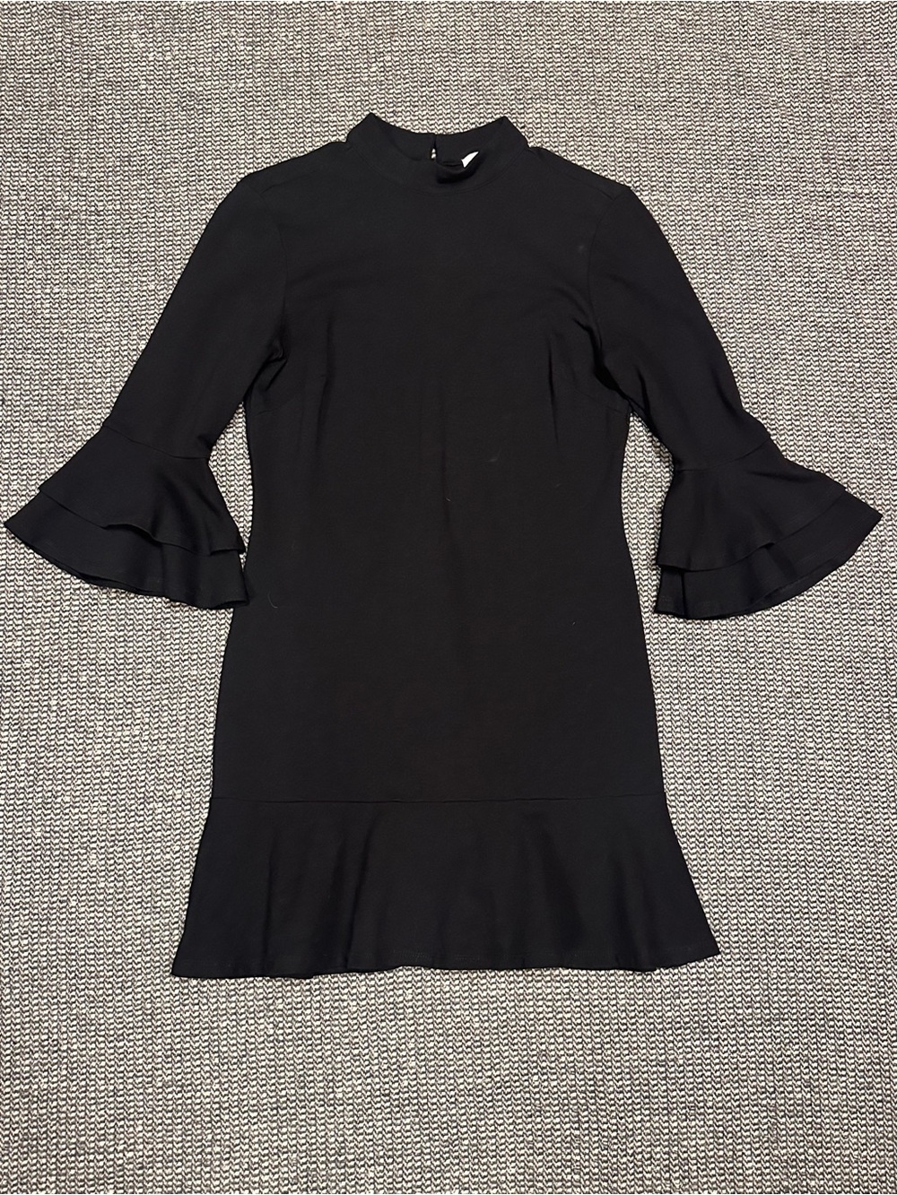 Love & Piece Black Long-Sleeve Ruffle-Hem Dress